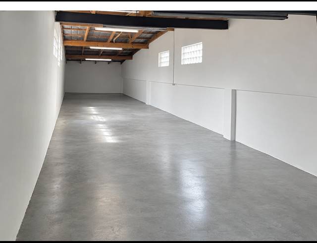 1,500M² FACTORY TO LET IN LOTUSVILLE